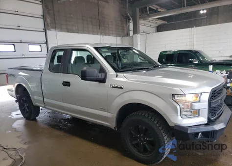 2017 Ford F150 Super Cab из США, поврежденный, VIN 1FTEX1EP5HFA26311